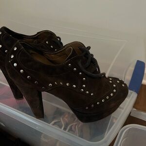 Platform shoes